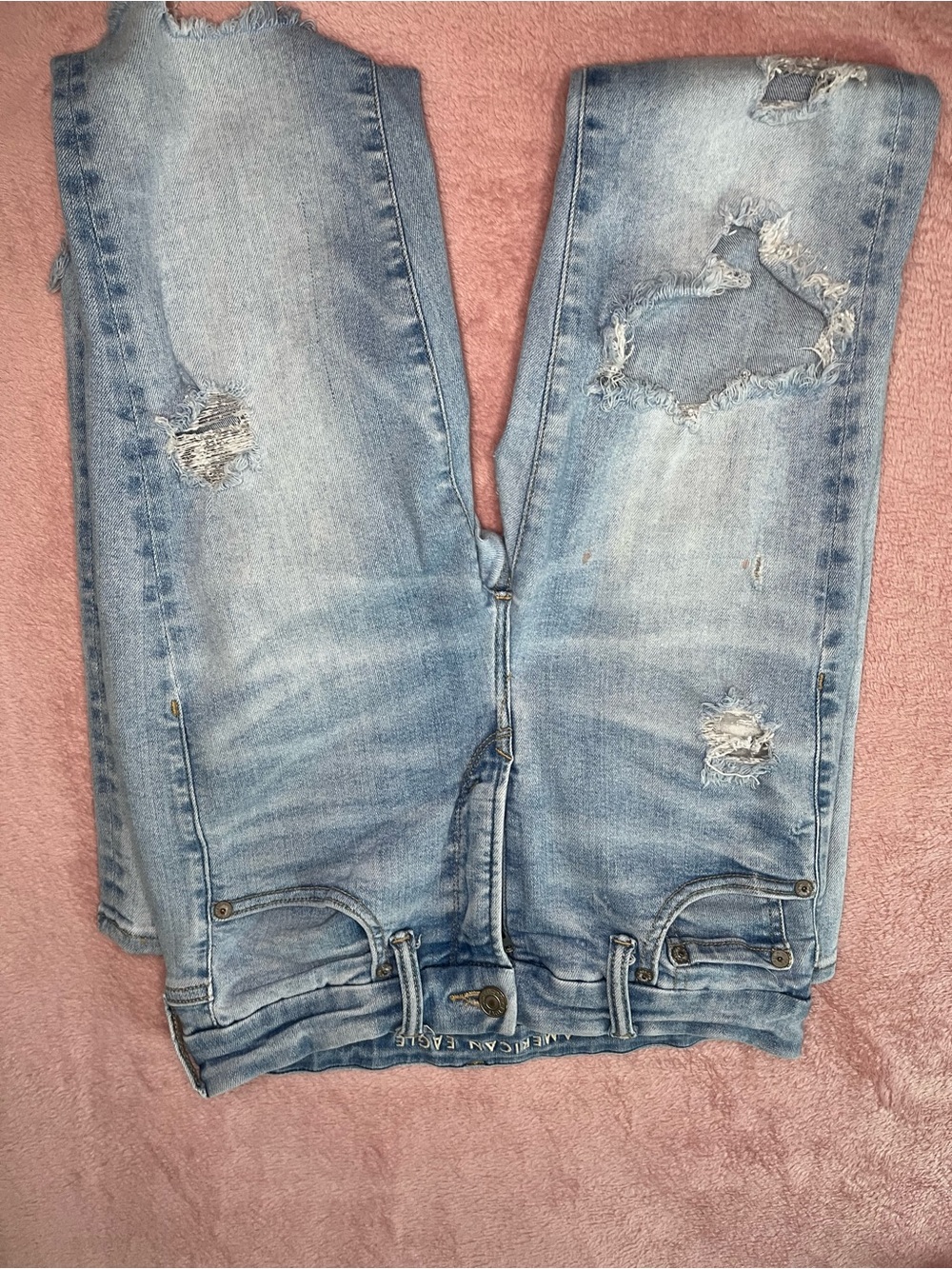 American Eagle Outfitters Light Blue Distressed Boyfriend Jeans